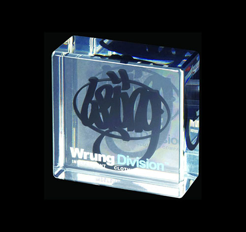 亞（yà）克力無縫熱壓