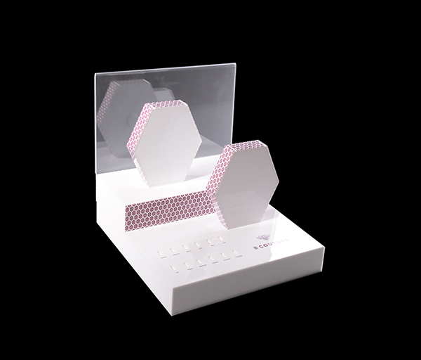 星空无限传媒官网珠寶（bǎo）展示座