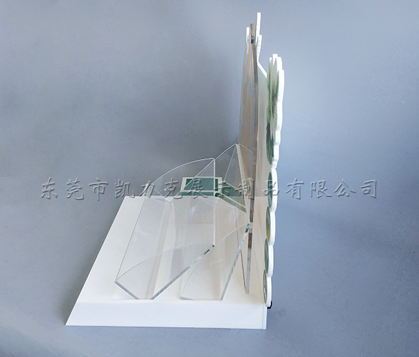 星空无限传媒官网展示架