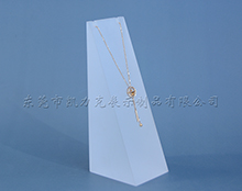 星空无限传媒官网項鏈展示座